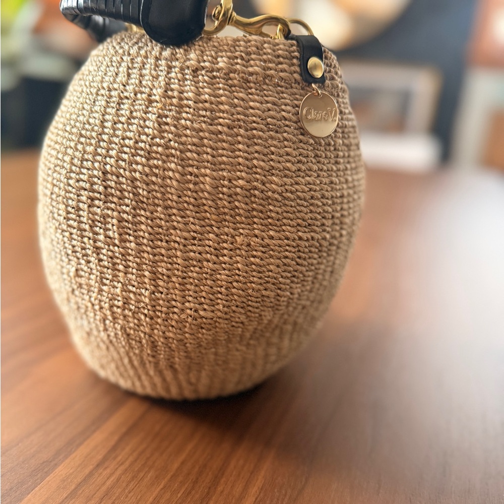 Clare V Cream Pot De Miel Bag - Picture 6 of 12